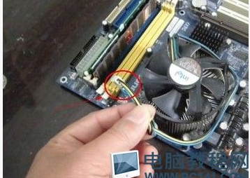 电脑中各种风扇拆的方法