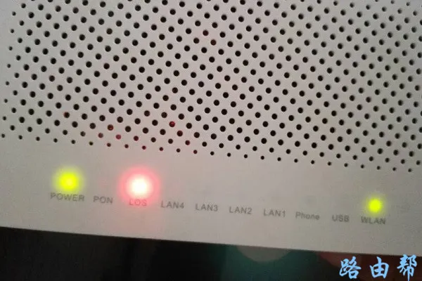 wifi有感叹号无法上网，检查设置或重启路由器可能解决问题。