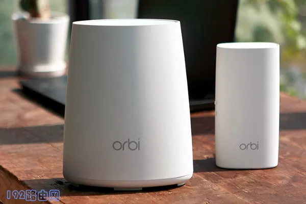 1000M宽带需要千兆端口的路由器，确保设备支持WiFi6以充分发挥速度。