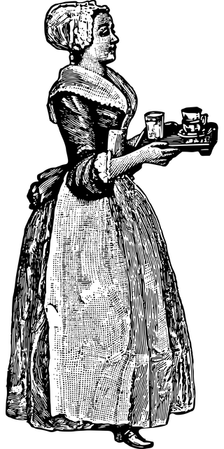 女仆装COS是什么意思